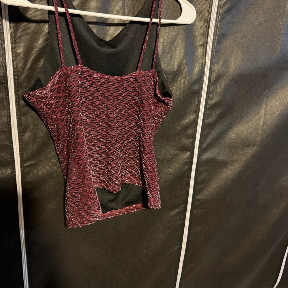 Elegant Burgundy Textured Women's Crop Top - Picture 4 of 4